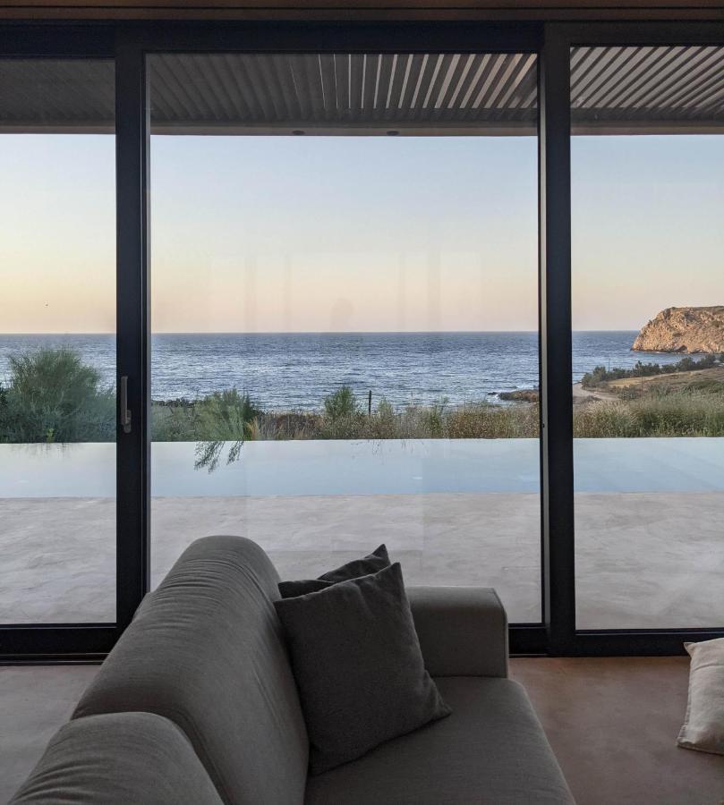 Nuez Villas Мохлос Екстериор снимка
