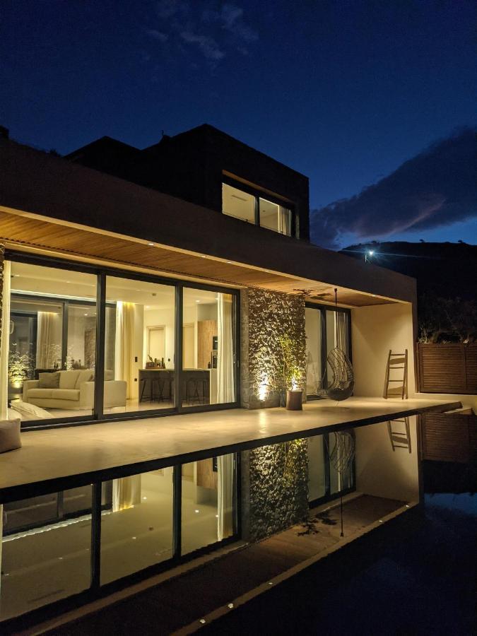 Nuez Villas Мохлос Екстериор снимка